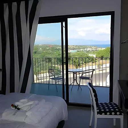 Otel Loveyou Ayayorgi Çeşme